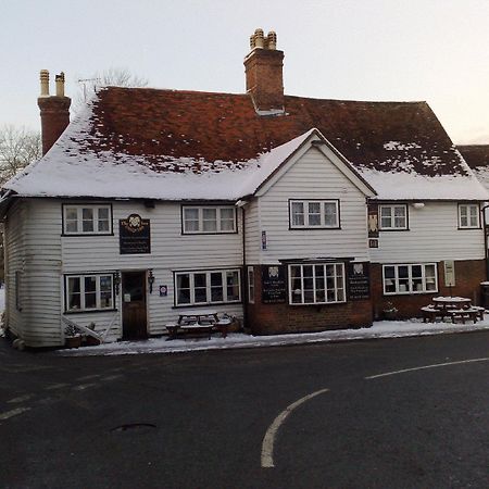 The Chequers Inn Smarden ภายนอก รูปภาพ