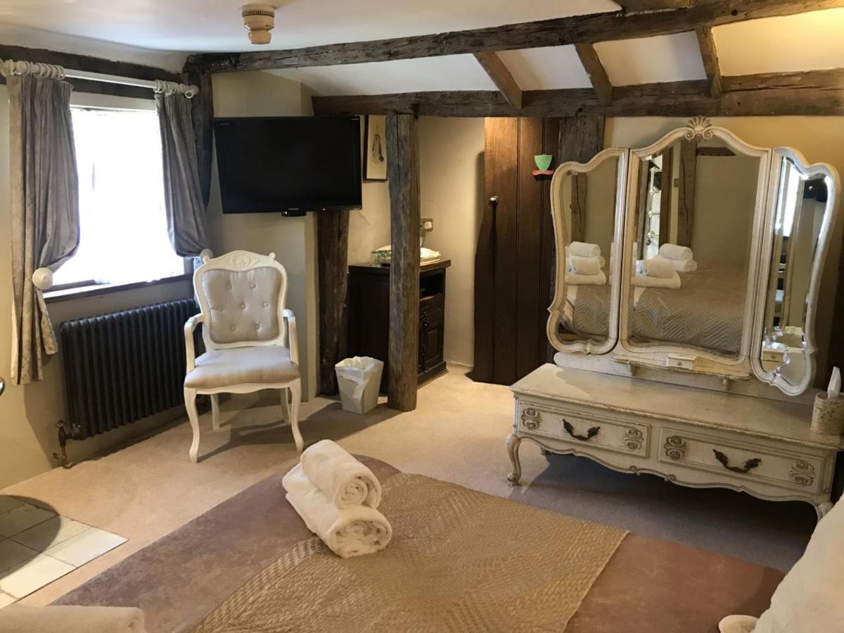 The Chequers Inn Smarden ภายนอก รูปภาพ