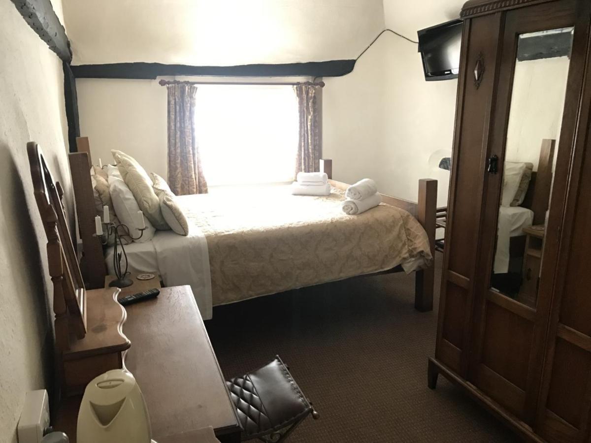 The Chequers Inn Smarden ภายนอก รูปภาพ