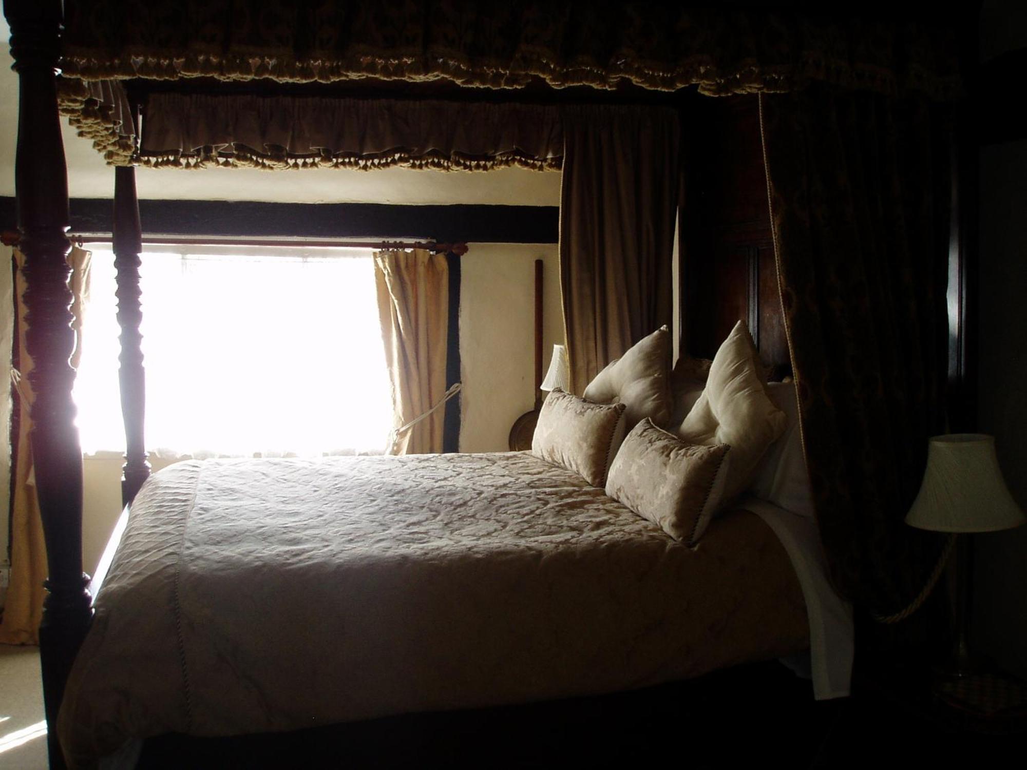 The Chequers Inn Smarden ภายนอก รูปภาพ