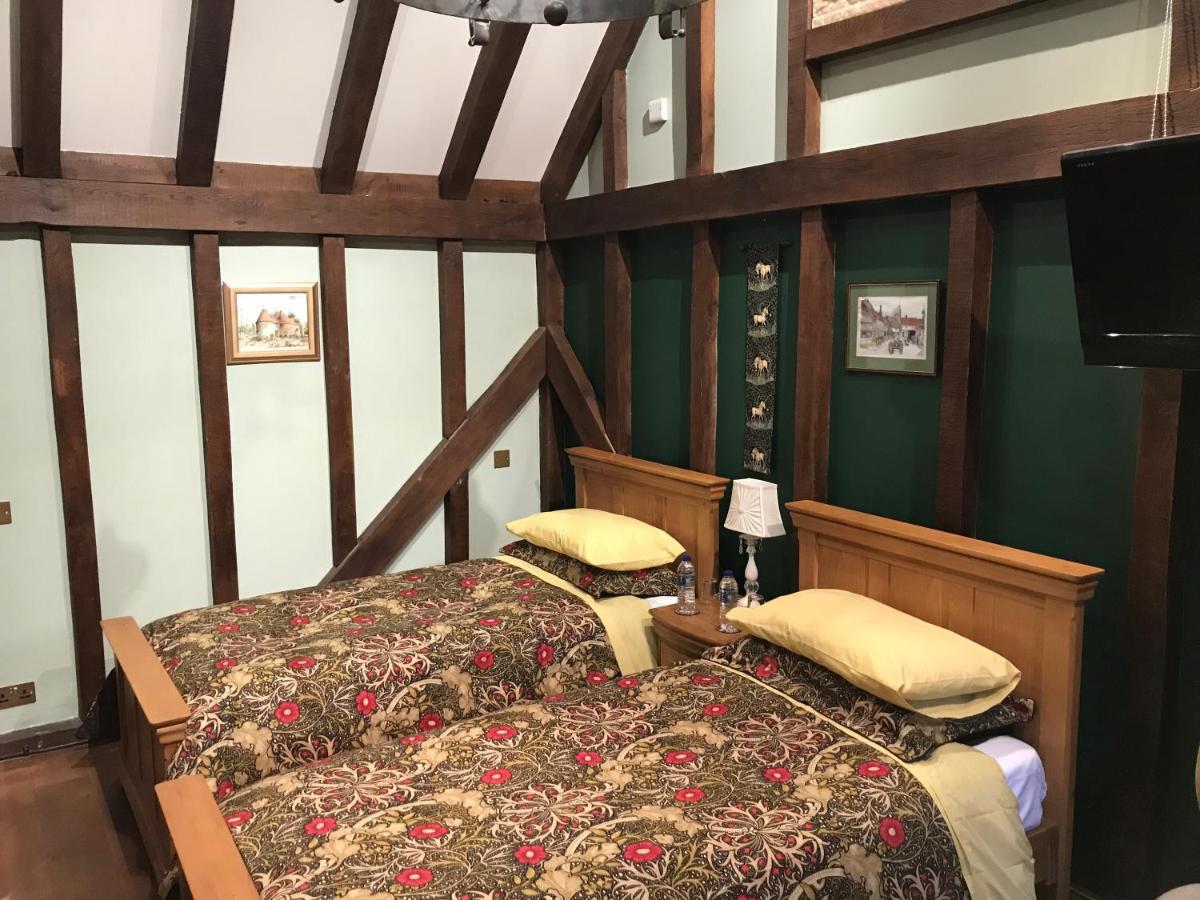 The Chequers Inn Smarden ภายนอก รูปภาพ